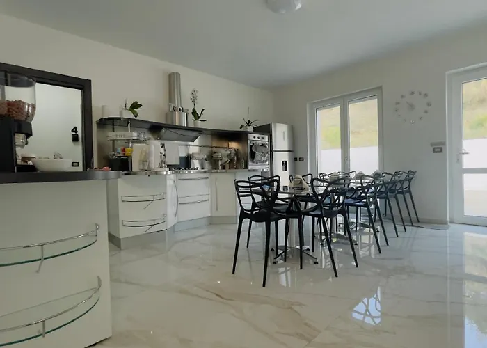 Beb Villareal 3* Balvano