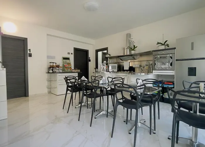 Oda ve Kahvaltı Beb Villareal 3*